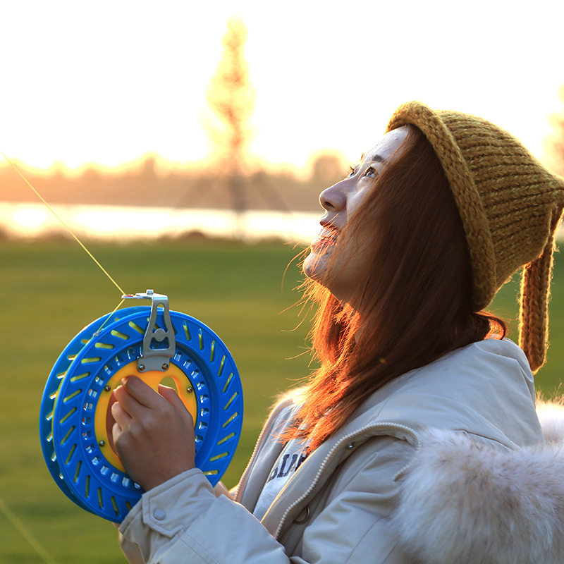 Weifang new selflocking crystal wheel kite hand wheel antireverse bearing roulette wheel Large