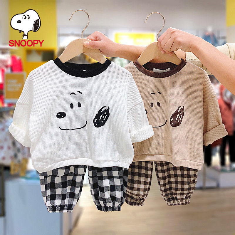 The Snoopy Snoopy special cabinet male and female child thickness T-shirt suit baby 2021 spring and autumn clothes with two sets of children