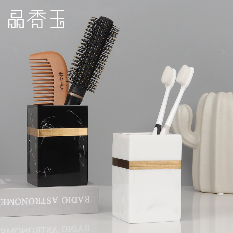 Comb cylinder Electric toothbrushes Tooth Holder Dresden dressing room Handwashing table Bathroom Makeup Light and luxurious storage cylinder Nordic ins