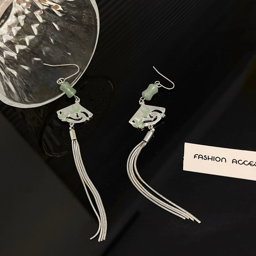 觅韩 Длинные серьги с кисточками