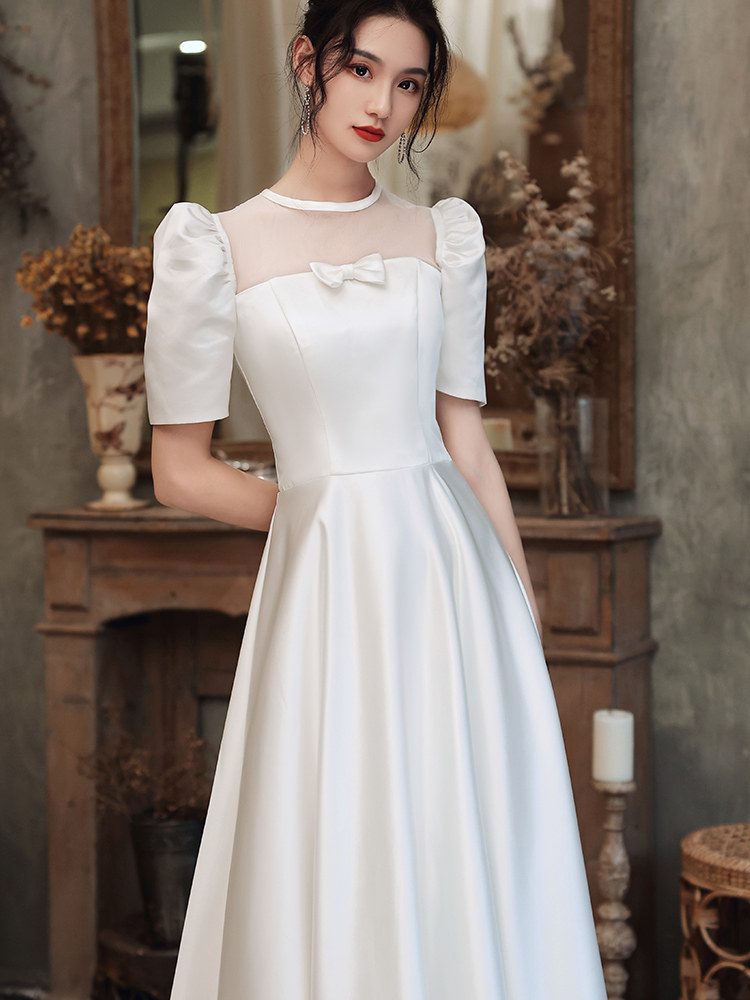 White satin evening gown woman French style retro light wedding dresses Herbenwind simple atmosphere gown dresses can normally be worn