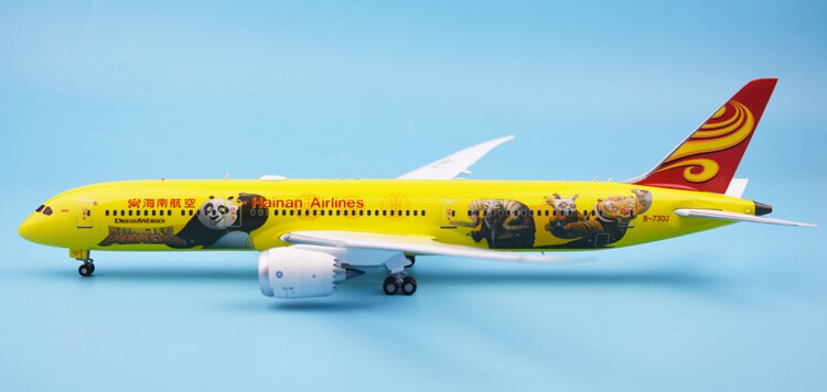 Special: JC Wings Hainan Airlines B787-9 B-7302 Kung Fu Panda 3 1:200