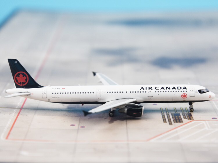 Phoenix 11384 Air Canada A321 C-GJWO 1:400
