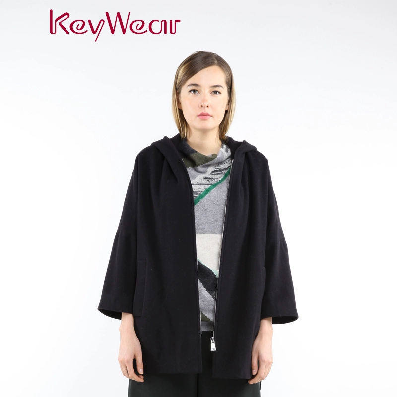 Key Wear Đài Loan Qiwei Women Thời trang mùa thu Thời trang Tay áo trùm đầu Màu tinh khiết Chứa áo khoác len - Áo len lót đôi