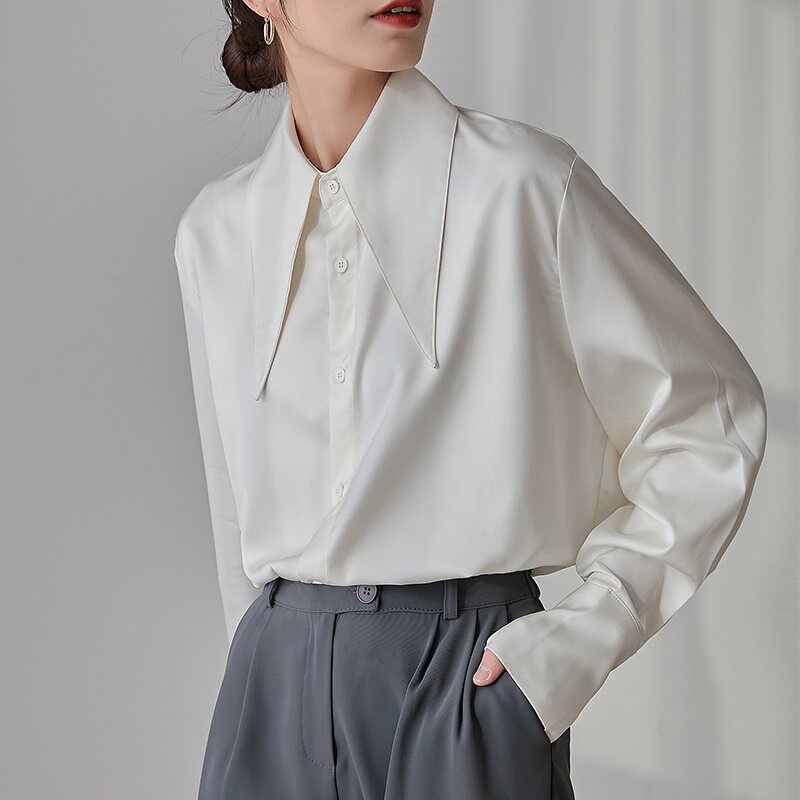 White pointed collar blouse for women, spring and autumn, high-end acetate satin fabric, layered over the shoulders, stylish and chic.