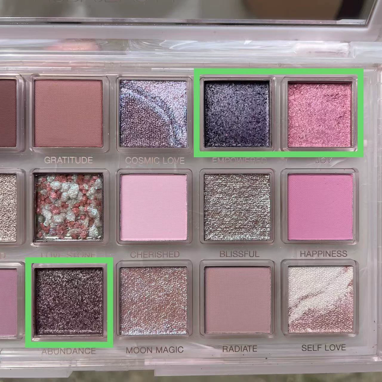 [Готовая к продаже новинка HUDA BEAUTY 18-цветная палетка теней для век empowerед / rose quartz]