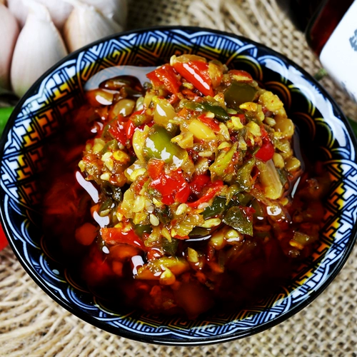 Соус с чили Сычуань Чернок, нарезанный соус перца домашние фермеры чистая еда специальная еда специальная пряная приправа соус бибимбап