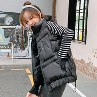 Черный воротник