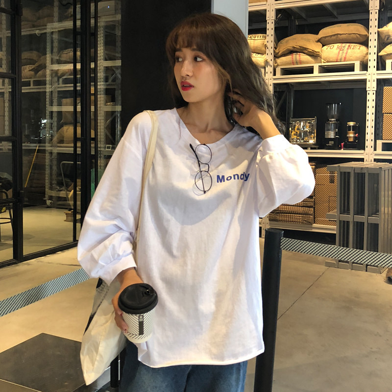 2022 Spring autumn season with back printed loose long sleeve T-shirt female first autumn student Korean version blouses bottom-shirt-ins surge