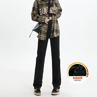 Черный девять -точка толстого бархата