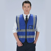 Много -карманный темно -синий