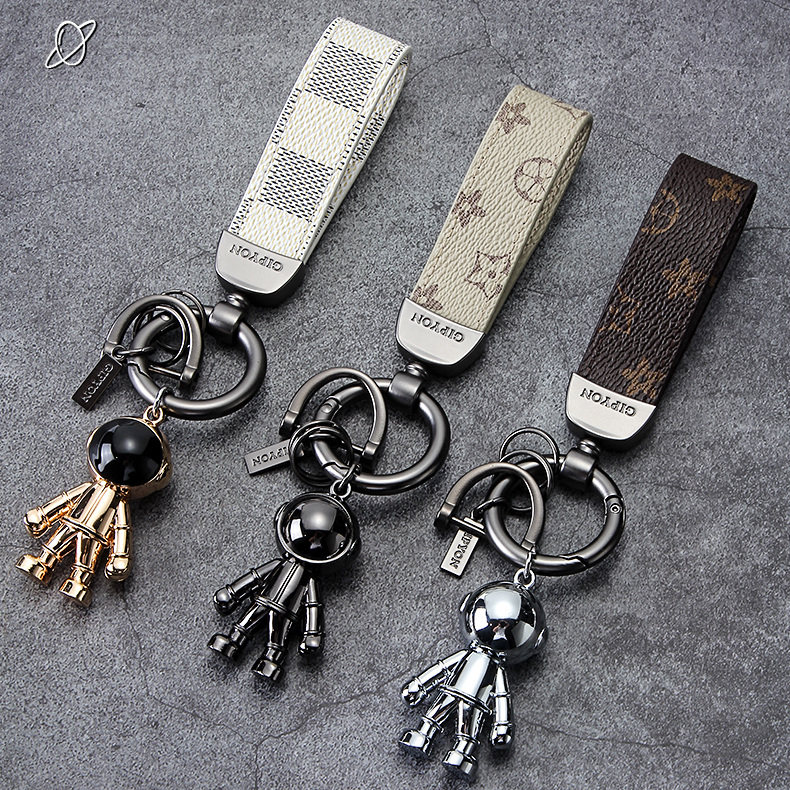 LVGEDETE ASTRONAUT CAR KEY BUCKLE PENDANT ASTRONAUT KEYCHAIN BAG Hang Accessories for Men's Old Flowers