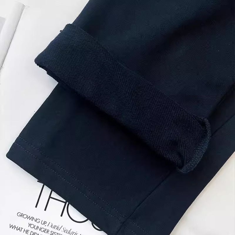 春夏黑色长裤:定制LOGO图男女潮流百搭卫裤户外运动休闲直筒工作裤解析