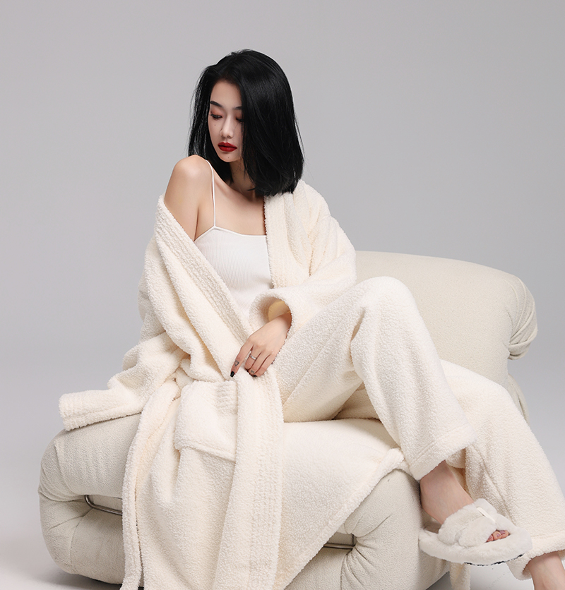 Bevelvet lovers pyjamas women's autumn winter coral suede gush thickened with warm lengthening men's big code sleeping robe-Taobao