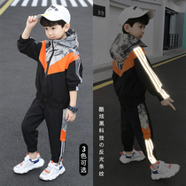  Boys spring suit 2021 new Zhongda children handsome net red spring and autumn sports Western style reflective two-piece suit
