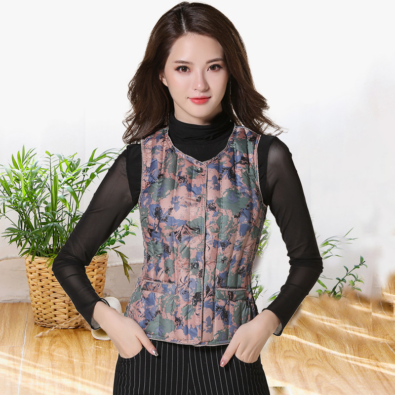 Down vest women's self-cultivation warm middle-aged and elderly mothers wear short vest bottom with down inside and shoulder