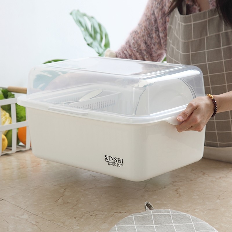 Baby bottle storage box Children's tableware box Supplies dustproof belt lid drying rack Baby bottle rack storage box