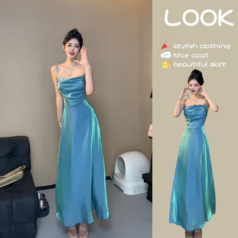 Hepburn-Style Satin Slip Dress, Feminine Sleeveless Backless Waist-Cinching Long Dress with a Large Hem, 2026 Summer Women's Clothing Hepburn-Style Satin Slip Dress, Feminine Sleeveless Backless Waist-Cinching Long Dress with a Large Hem, 2026 Summer Women's Clothing