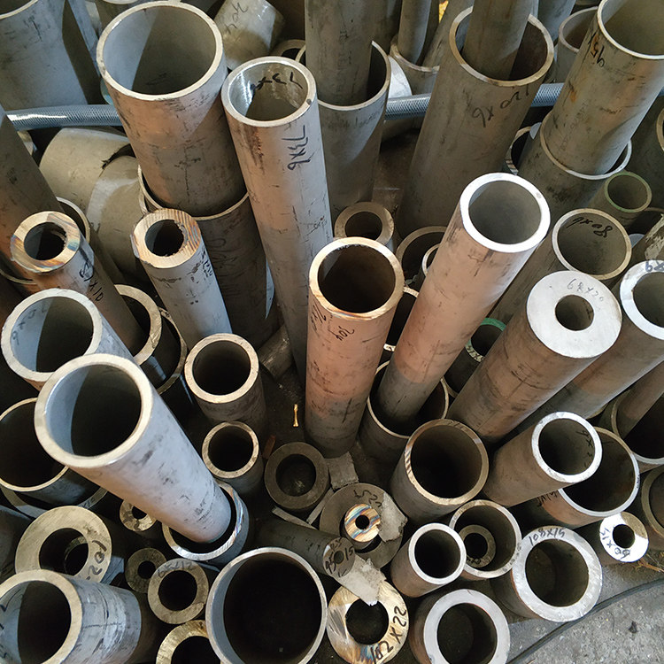 304 stainless steel seamless pipe 316L industrial pipe zero-cut thick-walled steel pipe 51 57 60 65 70 80 85