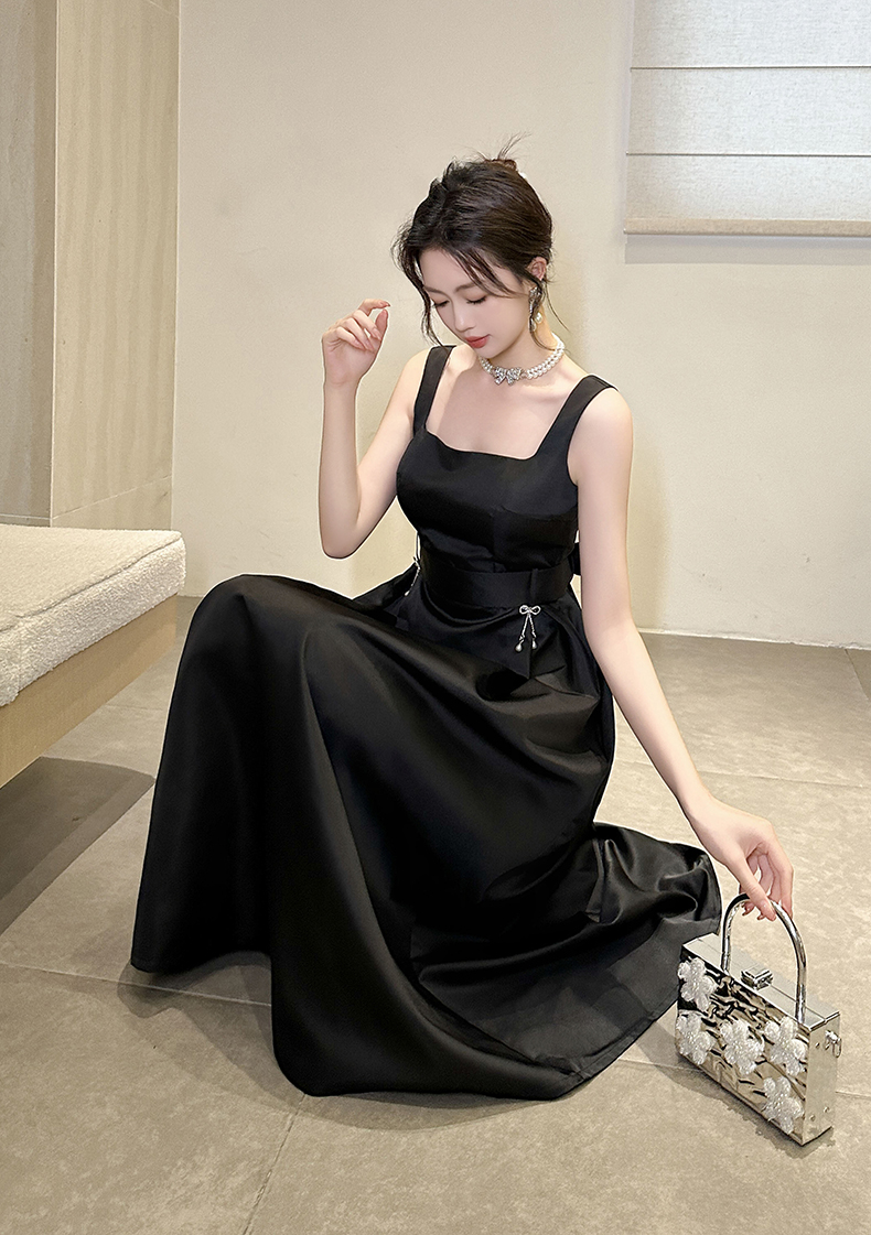 C3751 2250K ÁO HAI DÂY NỮ RUUREAG MÙA HÈ HAI DÂY HỞ VAI THỜI TRANG NỮ G05 SẢN PHẨM MỚI