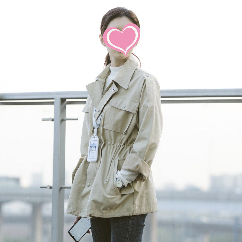 Three-ten-only Wang Marnie Jiang Alienation of the same paragraph 22 Chunqiu Han Edition Loose Casual Wind Clothing Short tooling jacket Female