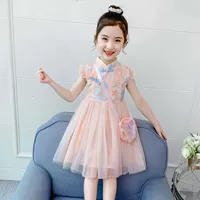 Розовое ципао