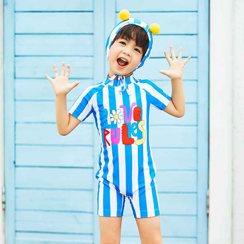 Small goldfish child bathing suit Summer boy baby boy even body sunscreen quick dry suit short sleeves 2021 new children