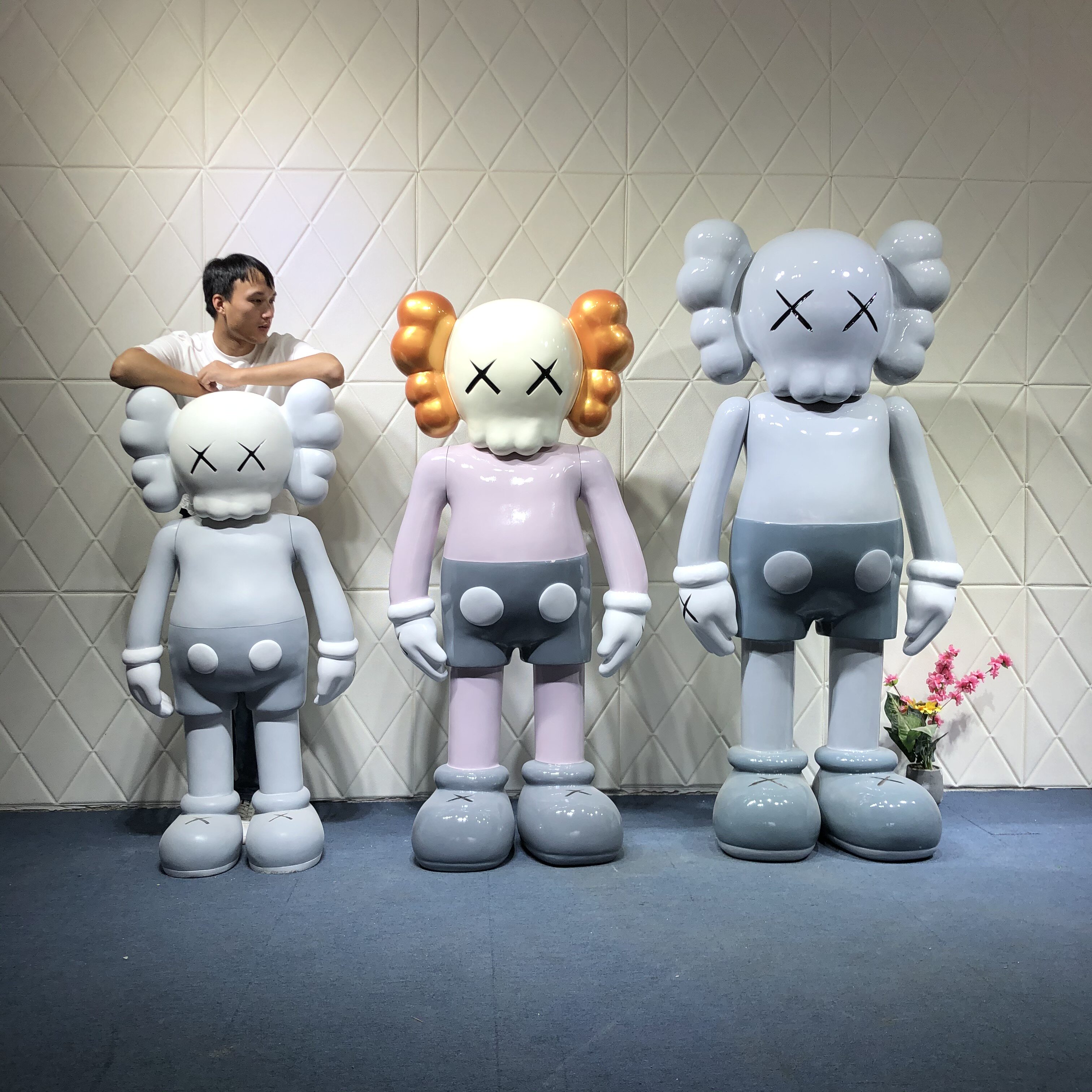 Door god kaws doll sculpture decoration living room Sesame Street Cartoon tide brand bar coffee net Red shop decoration