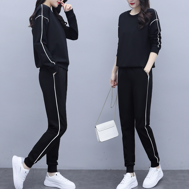 Sports suit women's spring and autumn 2022 new loose casual fashion Western style slimming sweater two-piece suit