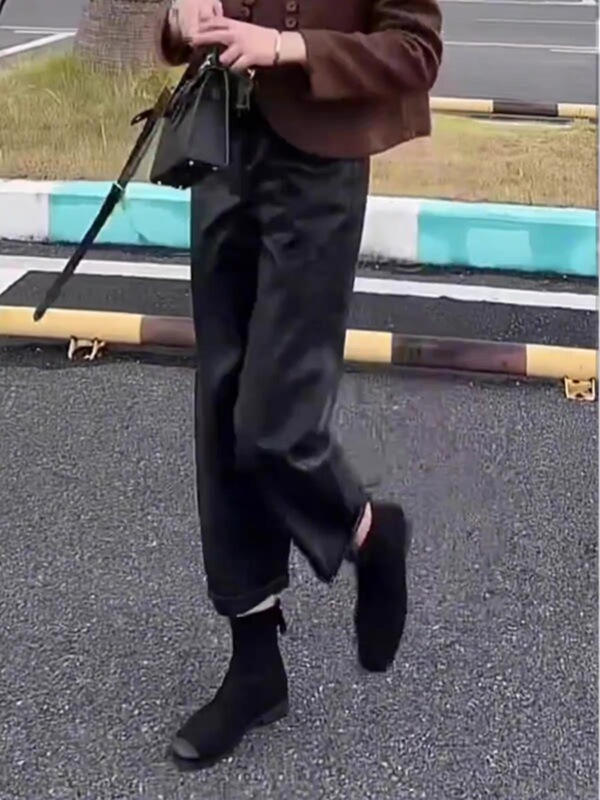Fengshen Textured Leather Pants! Fall in Love with the Nine-Point Pants Series! 2650 New Leather Pants for Women, High-Waisted, Slimming, Straight-Leg Pants