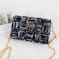 Белый квадратный набор материалов