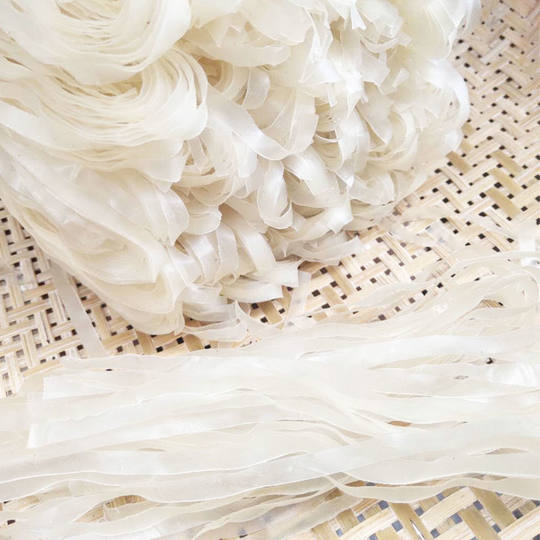 Especialidad de Guangxi Fideos de arroz cortados en seco Luocheng Fideos de arroz cortados Hechi Fideos de arroz húmedos Fideos de arroz secos cortados a mano Fideos de arroz Luocheng auténticos 500 g