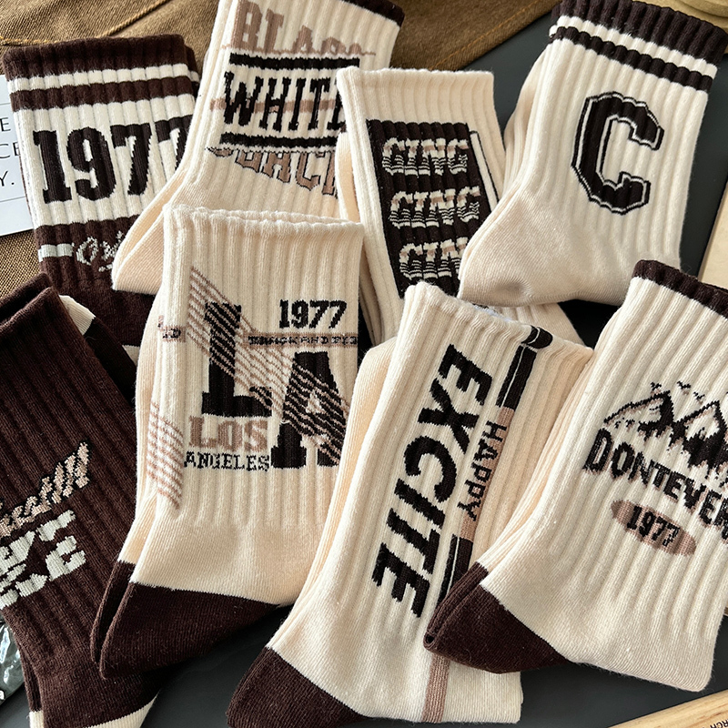 Men's Long Socks for Autumn and Winter ins Trendy American Retro Student Sports Basketball Socks Mid-Calf Couple Anti-Odor