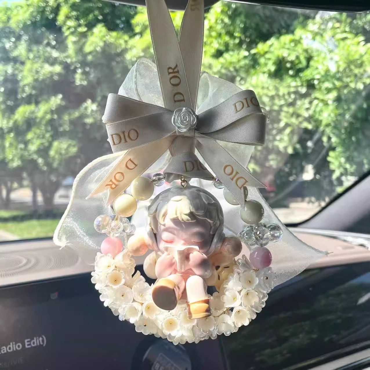 Bubble Mater Christmas style car hanging sp temperature hanging decoration high-end pendulum piece car interior pendant gift DIY handmade-Taobao