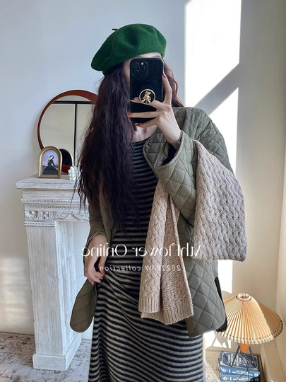 Um Wool Striped Knit Dress Early Spring Vintage Slimming Inner Layering Dress Casual Round Neck Sweater Dress Autumn and Winter