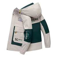 Белый, 213м, осенний