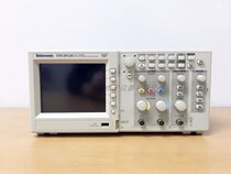 TekTektronix TDS2004B digital storage oscilloscopes