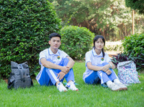Haikou Qiongshan Overseas Chinese Middle School school uniform genuine