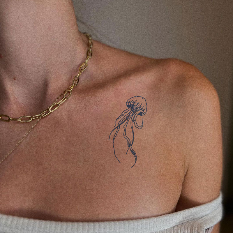 Gattoo Jellyfish Plant Art Spring and Summer Waterproof Women's Collarbone Arm Tattoo Sticker