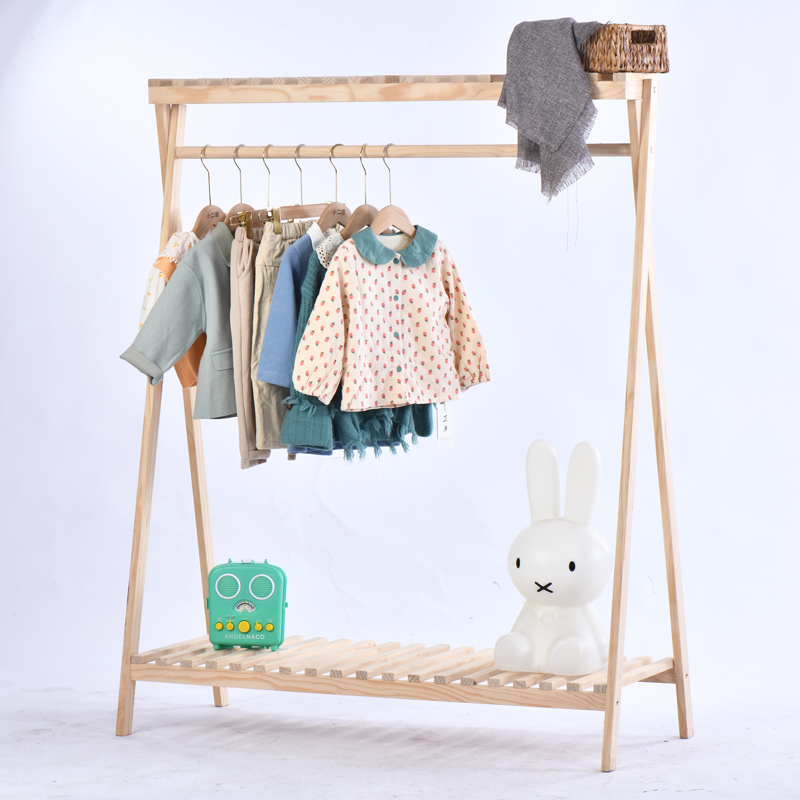Solid wooden cap rack in small clothes rack display rack display frame landing children's hanger