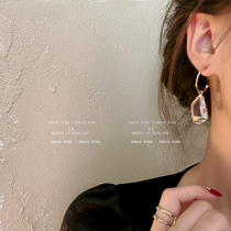  ins simple cold wind irregular transparent crystal earrings 2021 new trendy high-end sense stud earrings drop earrings