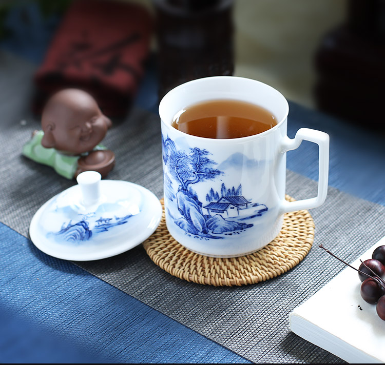 Jingdezhen up the fire which ceramic teacups hand - made scenery blue and white porcelain cup personal business office cup gift box