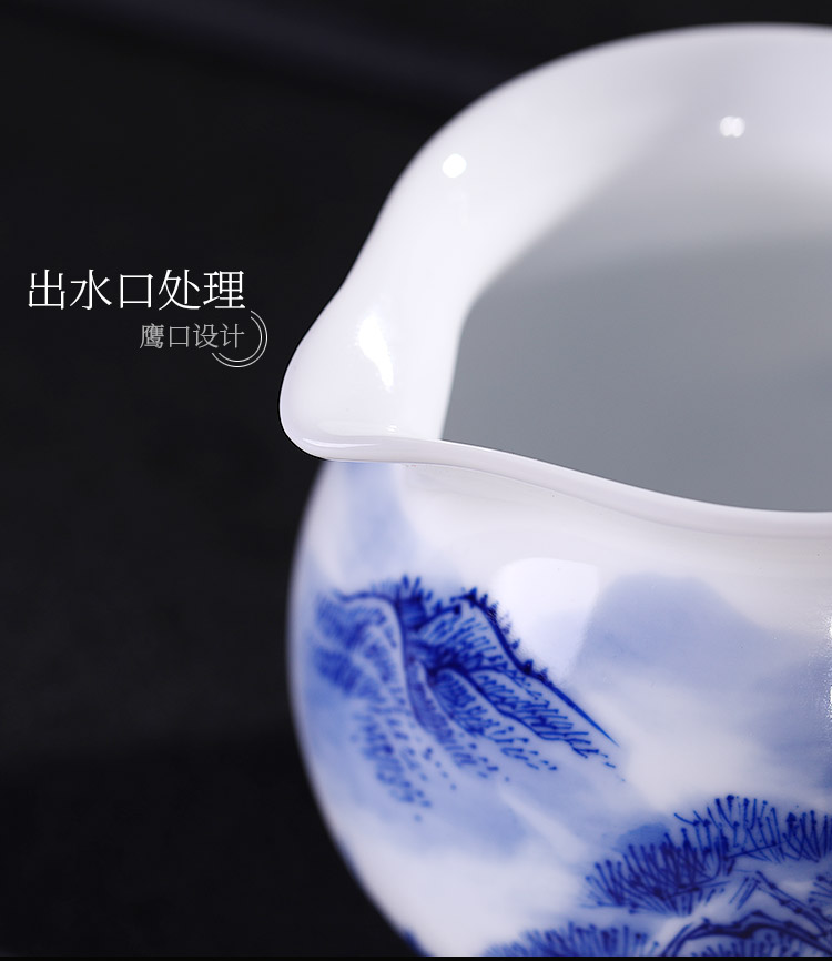 Jingdezhen up the fire which hand - made mountain water is blue and white porcelain ceramic male cup tea points sea fair cup a cup of tea