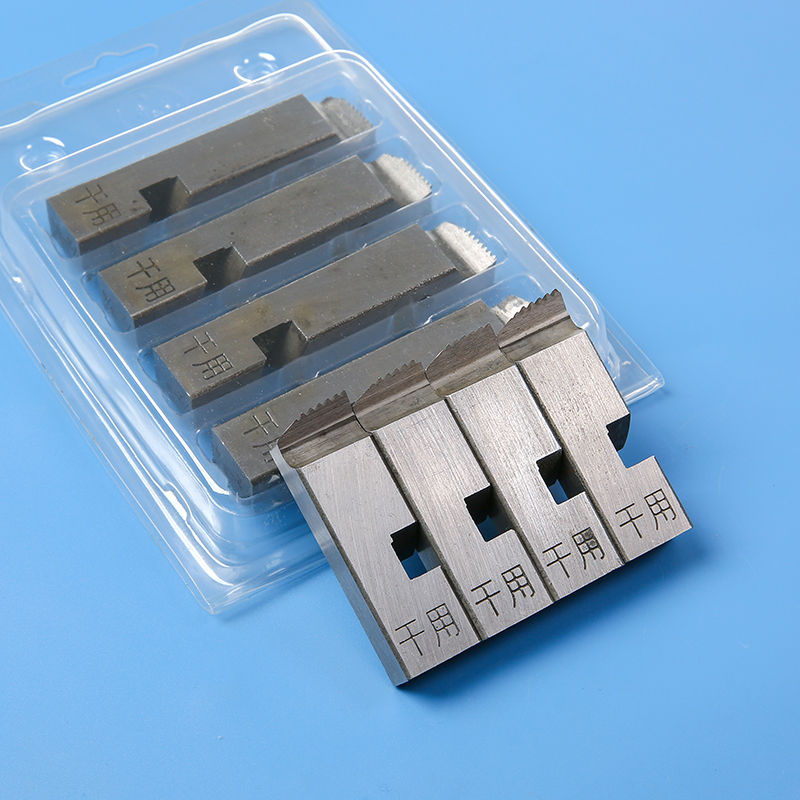 Manufacturer direct sales electric sleeve wire machine plate tooth no oil dry with special steel 100 type galvanized pipe tapping cart knife universal