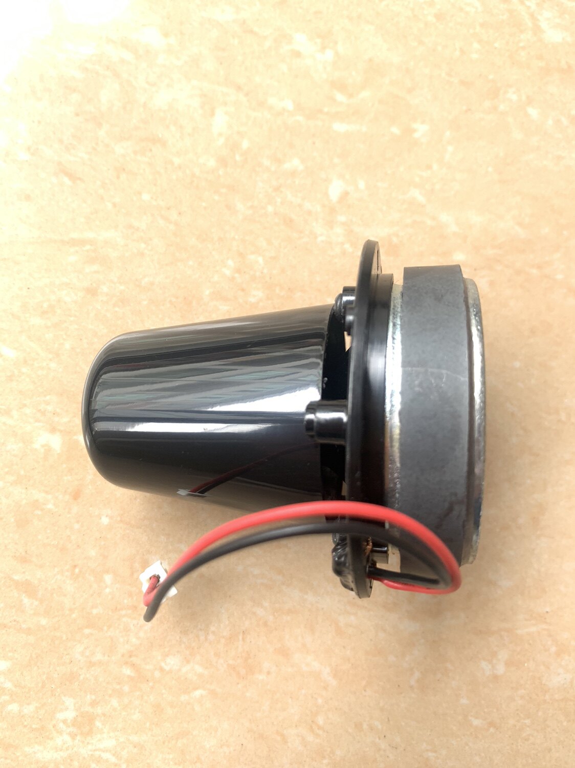 Hong Kong KEPO S-G86A01-4278 with terminal plug-in speaker original box spot please shoot brand new