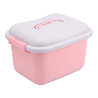 Светло-розовый