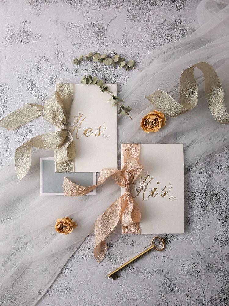 Wedding vow card wedding scene handwritten Mori butterfly ben gilded vow card diy handmade creative vow book