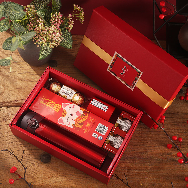 Birthday party ever life wedding with souvenir Chinese style return longevity noodles 607080-year-old high-end elderly thank feast pastries