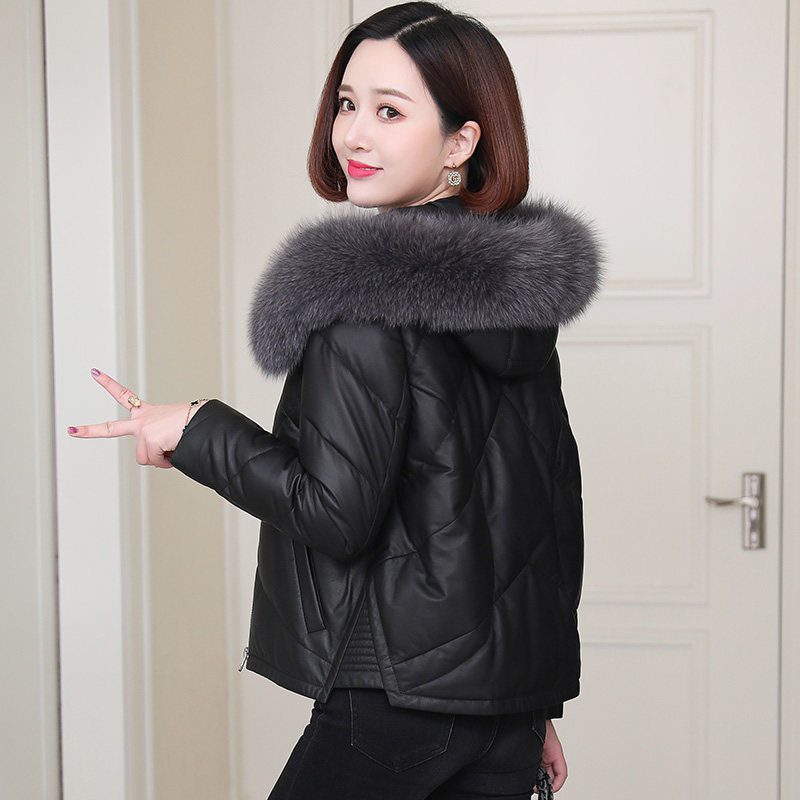 Winter new Haining genuine leather down jacket leather women's short fox fur collar sheepskin small hooded jacket