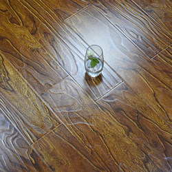 Chengdu  Reinforced Composite Wood Floor Waterproof Synchronous Relief Imitation Solid Wood Grain Tooling Shop King Kong Board